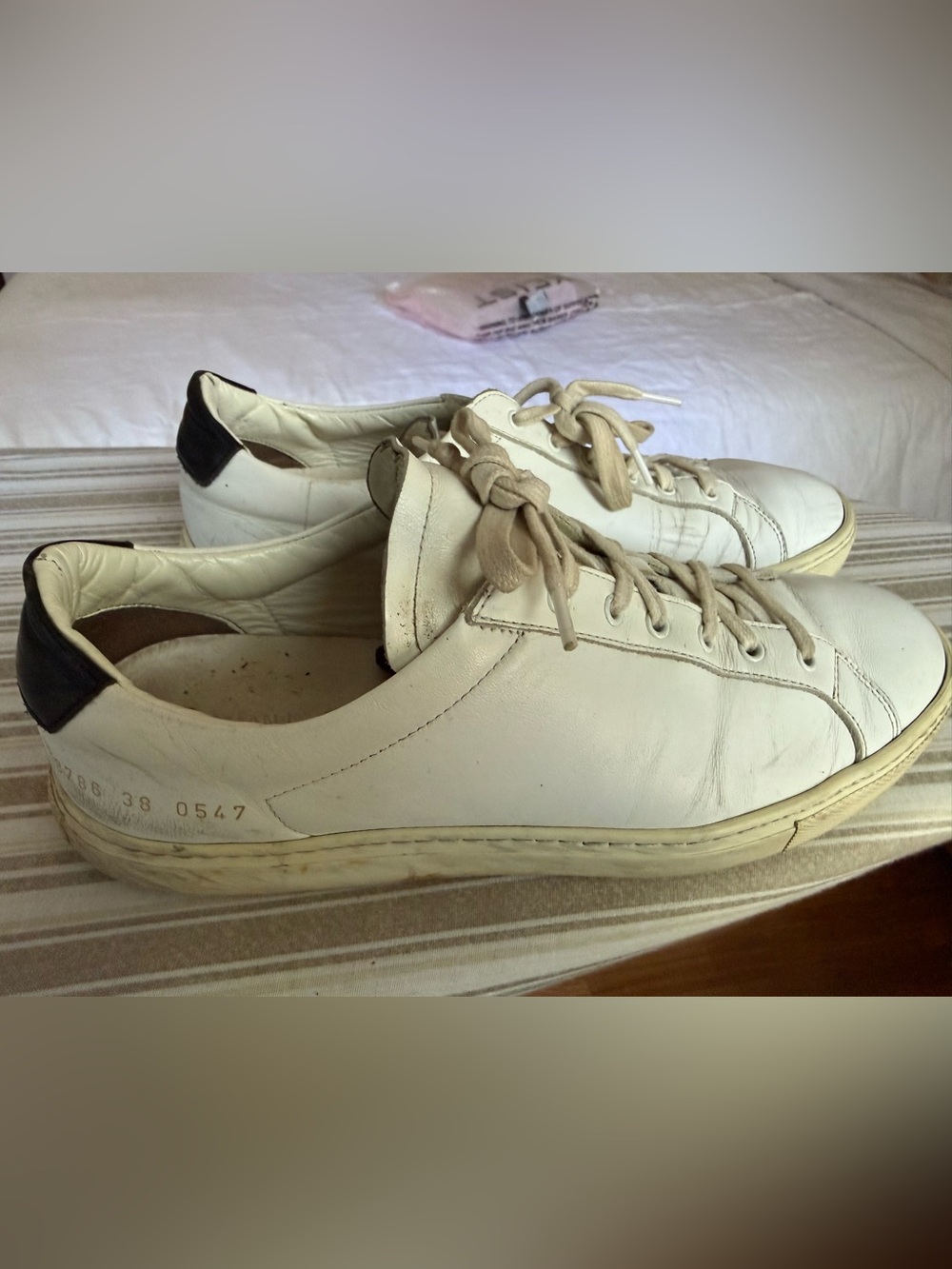 Common Projects White Leather Achilles Low-Top Sneakers size 39